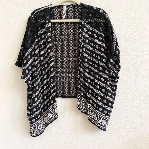 Aeropostale Black White Wrap Kimono Topper One Size Crochet Gauzy - Picture 4 of 11